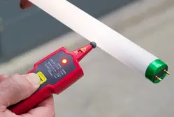 LT10_03a_c_328px_x_220px